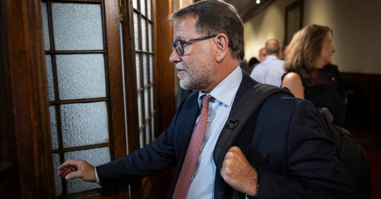MAI reúne com PSP e GNR. Governo continua reuniões sobre OE