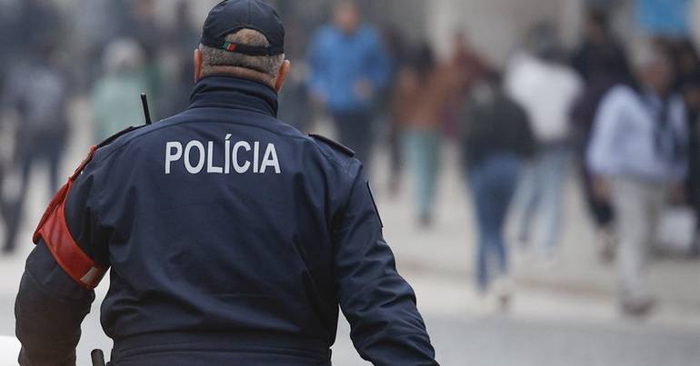 PSP dispara cinco vezes para fugitivo em Braga