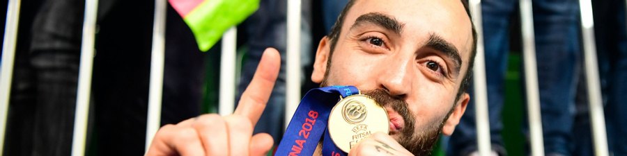 Ricardinho eleito o melhor jogador de futsal do mundo pela quinta vez -  Jornal Mundo Lusíada