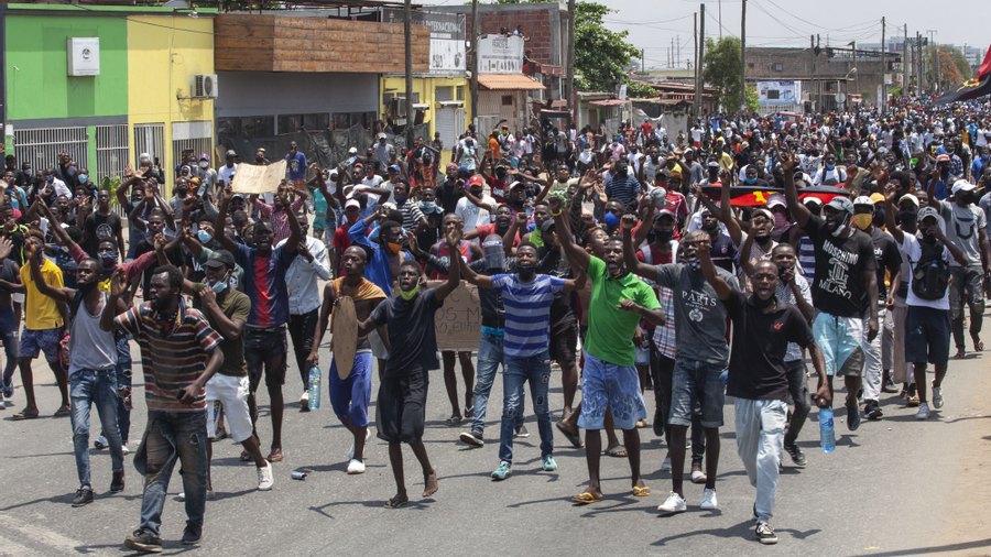 ONG lamenta repressão e morte de manifestante em Angola – Observador
