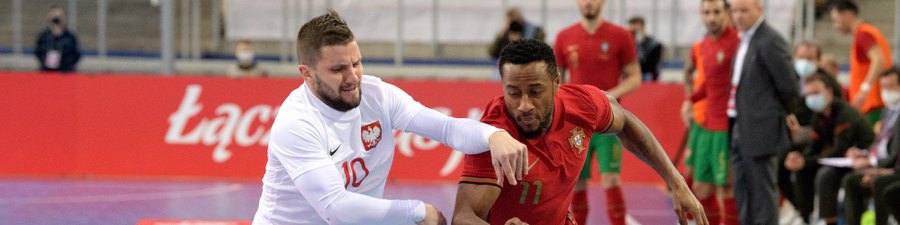 Portugueses Erick e Pany Varela candidatos a melhor jogador de futsal do  mundo - Açoriano Oriental