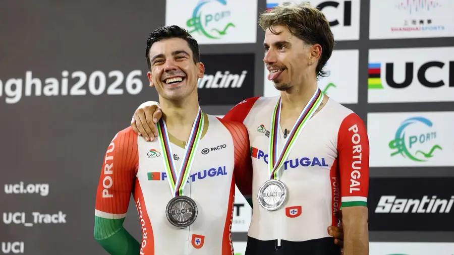 As voltas canhão da Dinamarca entre o fecho com chave de prata dos Mundiais: Iúri Leitão e Ivo Oliveira sagram-se vice-campeões de madison