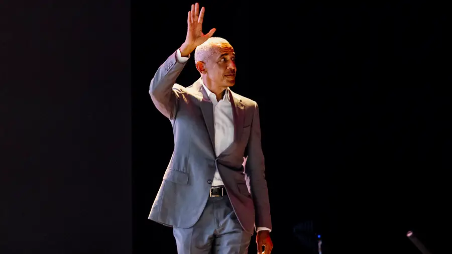 Obama em Lisboa: as farpas a Trump, os avisos sobre IA e os riscos para a democracia