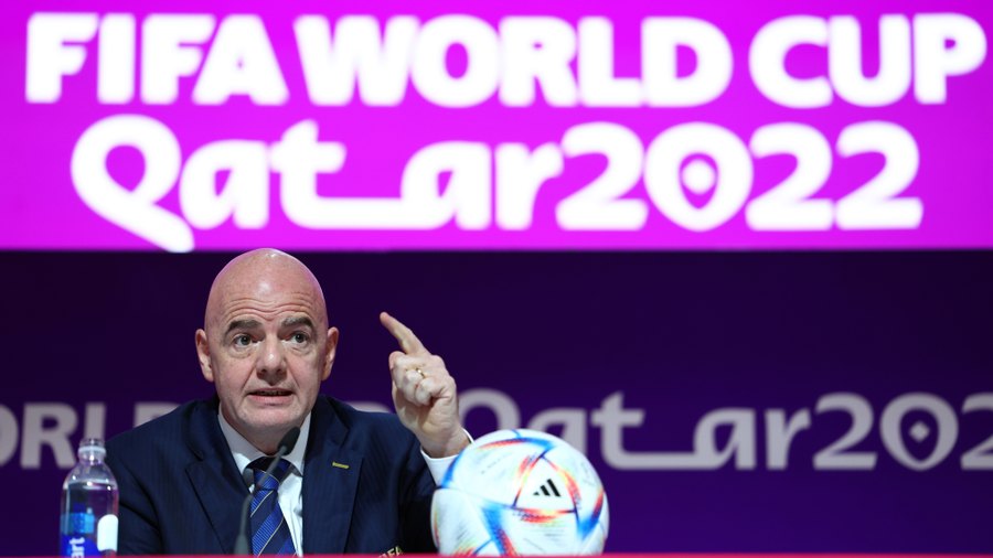 Excluída por Fifa e Uefa, Federação Russa denuncia medida 'discriminatória'  - Superesportes