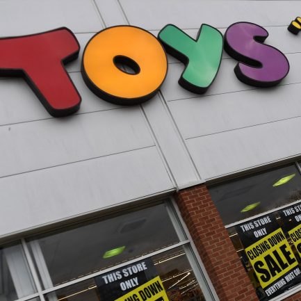 Tradicional loja de brinquedos Toys R Us fecha definitivamente