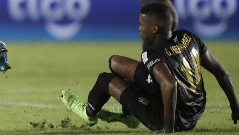 Jogador da Seleção do Panamá é morto a tiros aos 26 anos