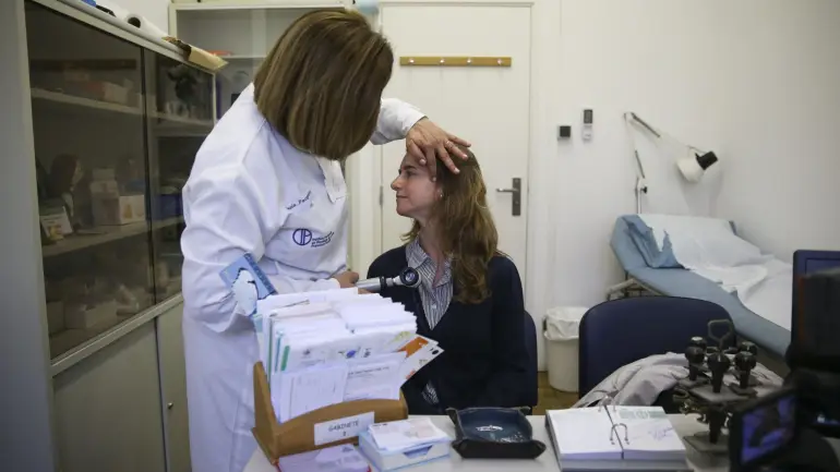 Campanha promove rastreios ao cancro da cabeça e pescoço na próxima semana