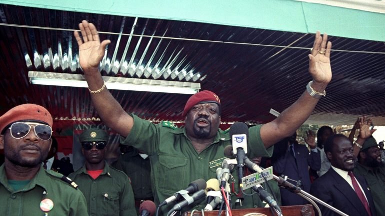 Casa sob escuta recebeu Savimbi em Luanda antes das eleições de 1992 –  Observador
