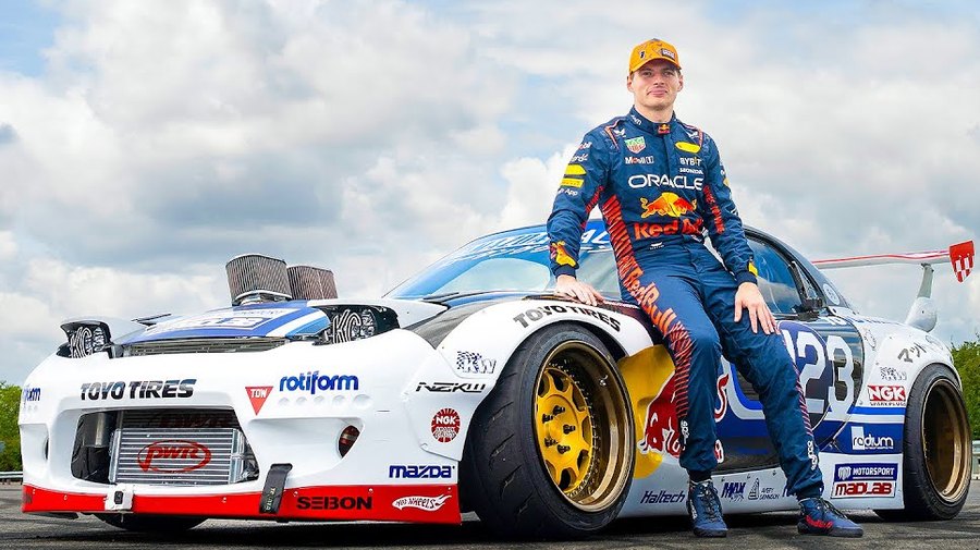 Max Verstappen pilota carro de drift e se diverte: 'Foi muito